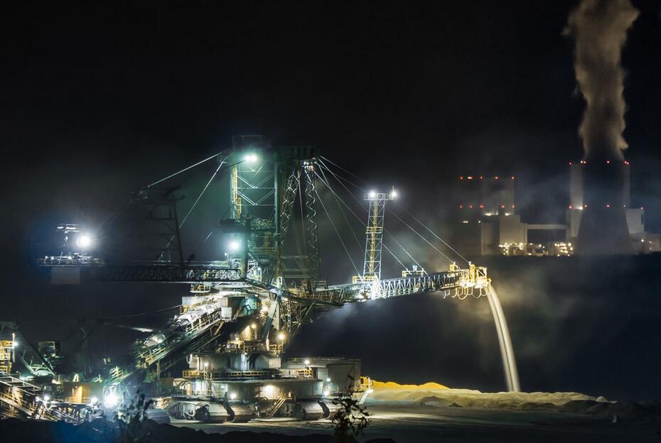 燃煤電廠磨煤機(jī).jpg